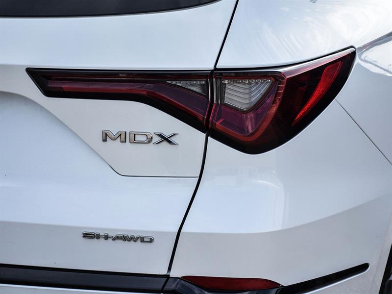 acura MDX 2023 - 9