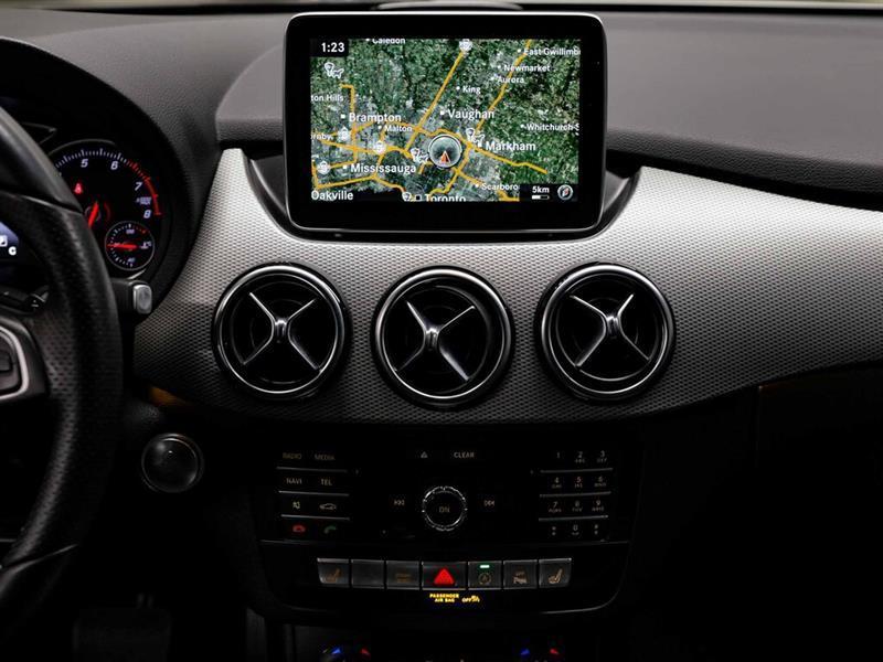 mercedes-benz B250 2016 - 16