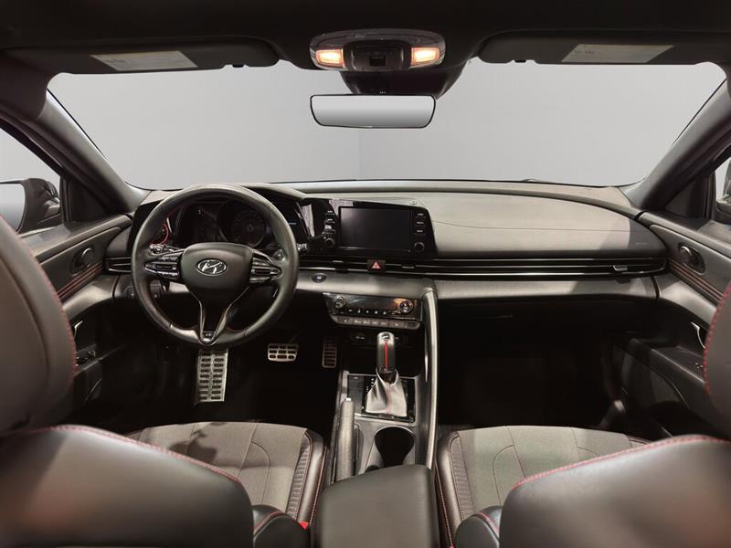 hyundai Elantra 2022 - 16