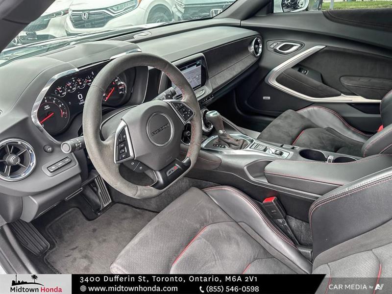 chevrolet Camaro 2018 - 17