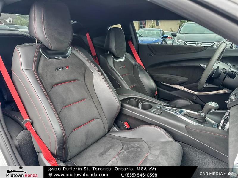 chevrolet Camaro 2018 - 26