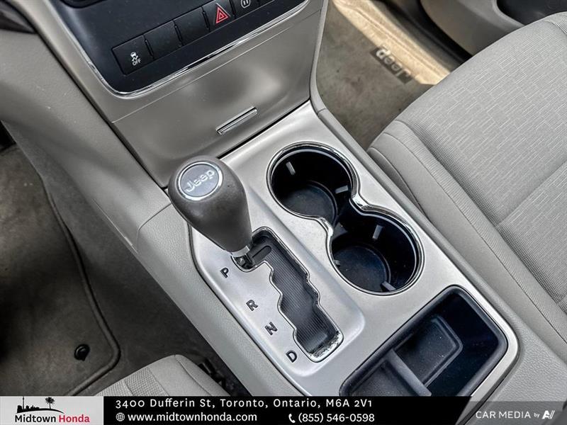 jeep Grand Cherokee 2011 - 22