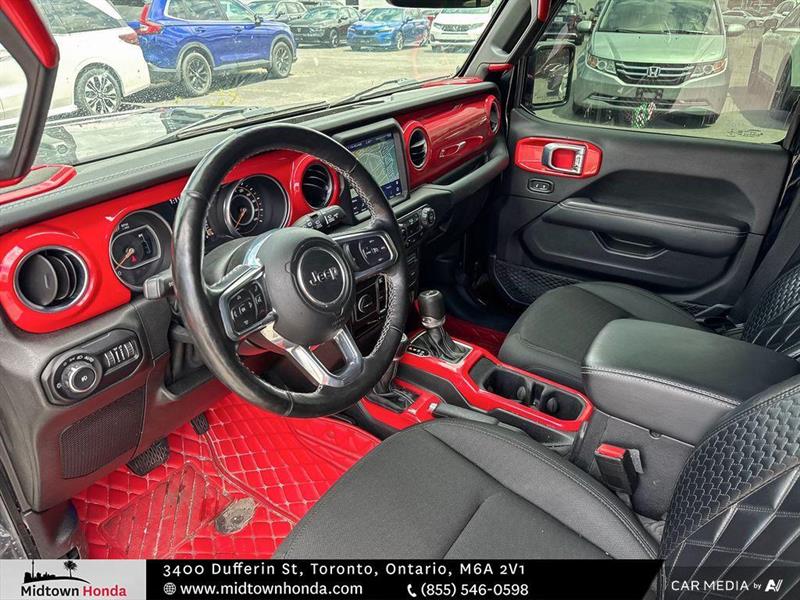 jeep Wrangler Unlimited 2021 - 17