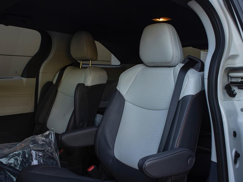 toyota Sienna 2024 - 28