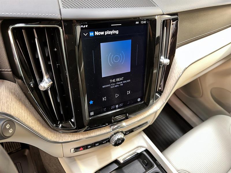 volvo XC60 2023 - 18