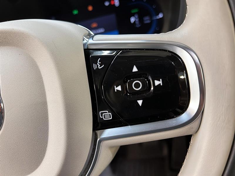 volvo XC60 2023 - 22