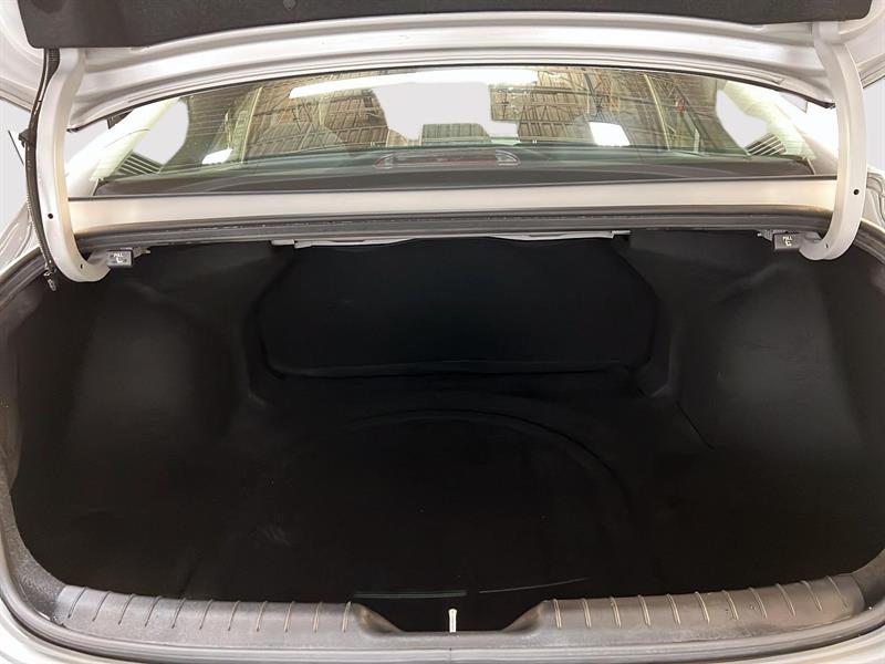 hyundai Elantra 2024 - 13