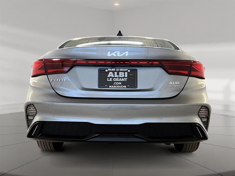 kia Forte 2023 - 5