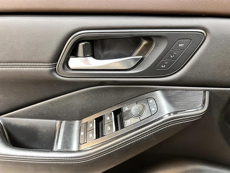 nissan Rogue 2023 - 25