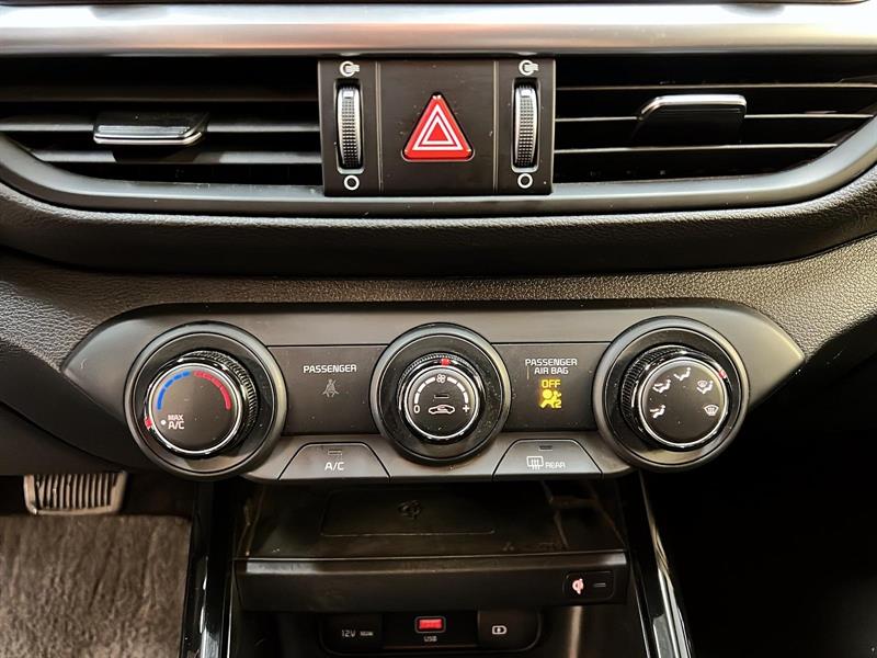 kia Forte5 2023 - 14