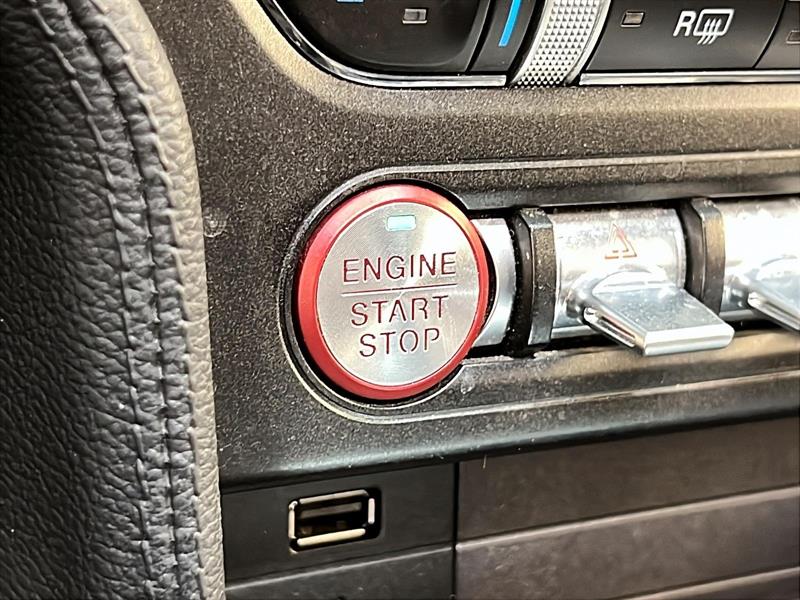 ford Mustang 2020 - 21