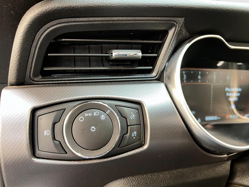 ford Mustang 2020 - 24