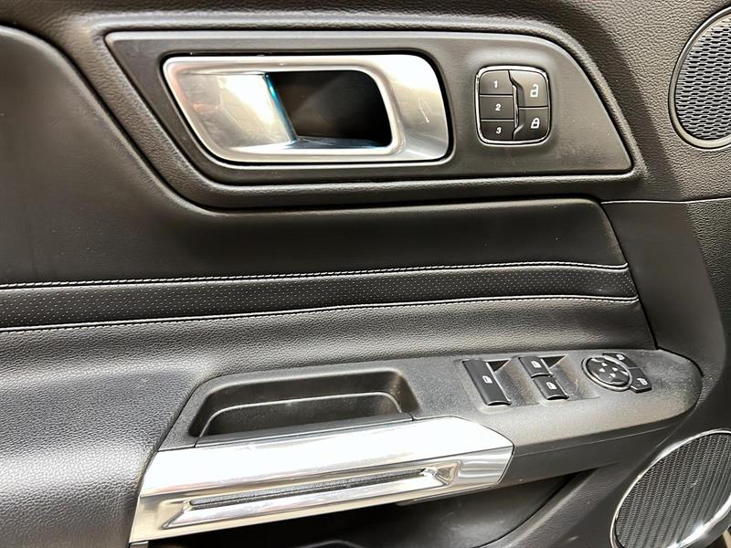 ford Mustang 2020 - 25