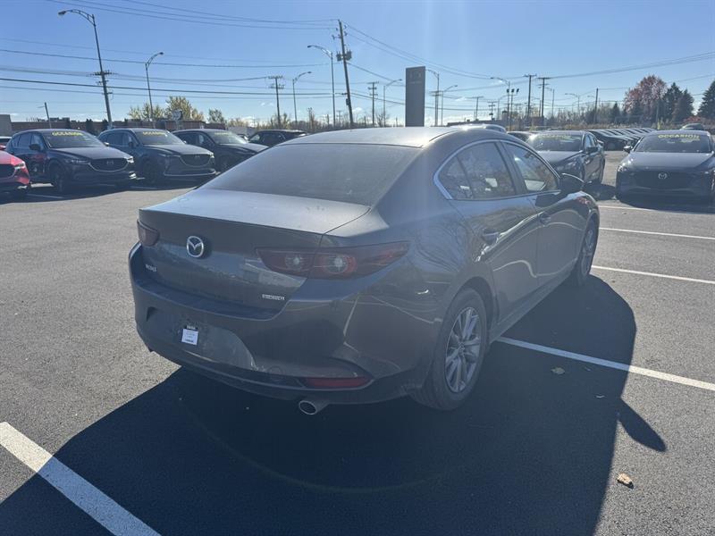 mazda Mazda3 2022 - 4