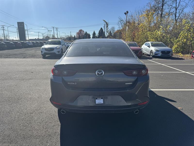 mazda Mazda3 2022 - 5