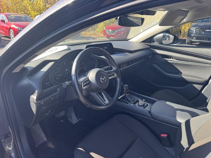 mazda Mazda3 2022 - 8