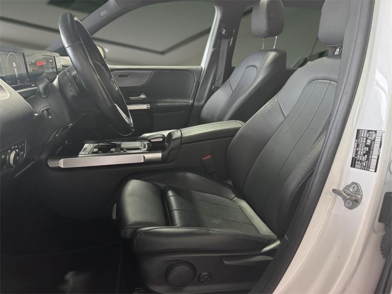 mercedes-benz GLB 250 2022 - 9