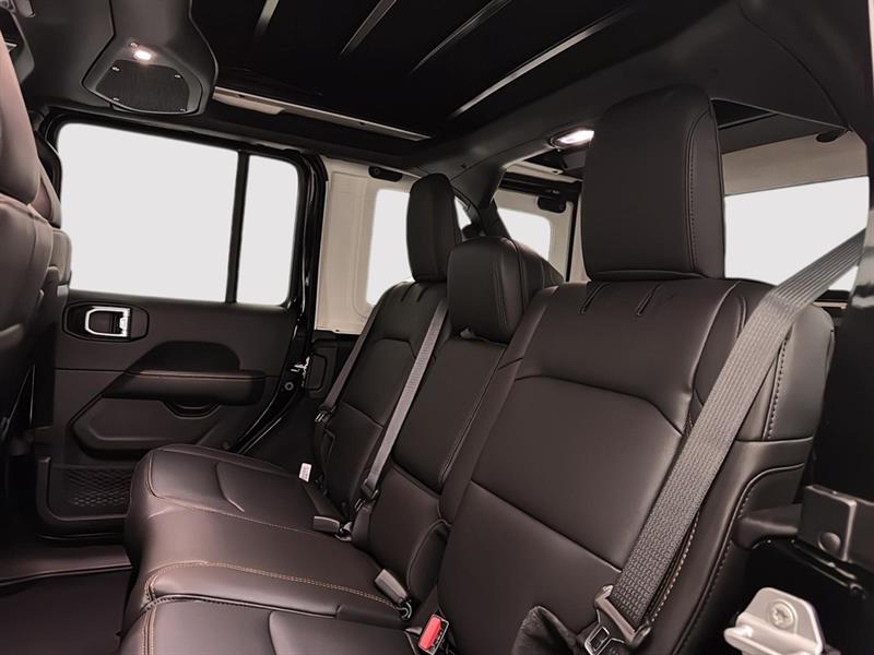 jeep Wrangler 2026 - 23