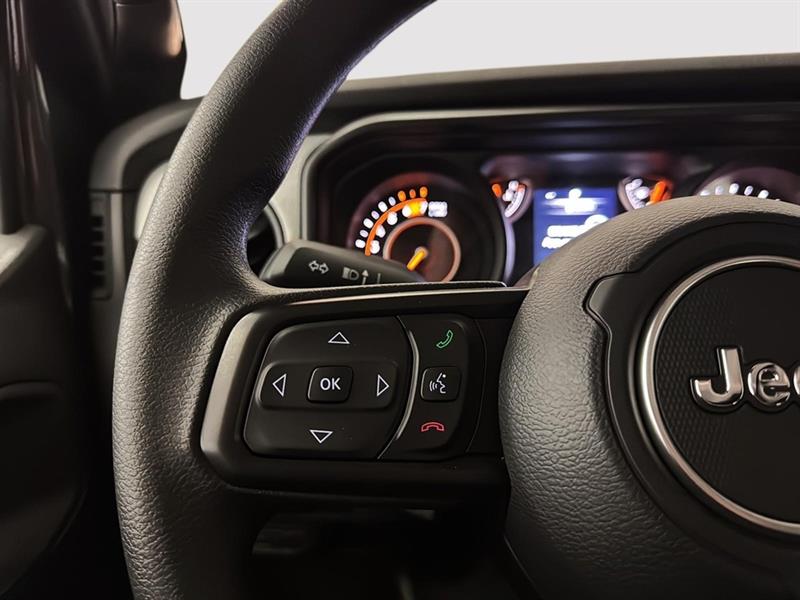 jeep Wrangler 2026 - 26