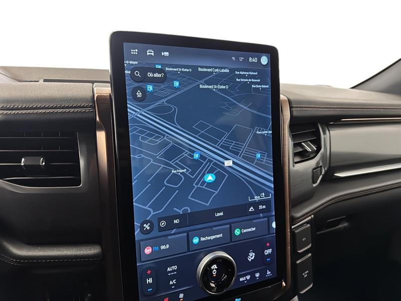 ford F-150 Lightning 2023 - 26