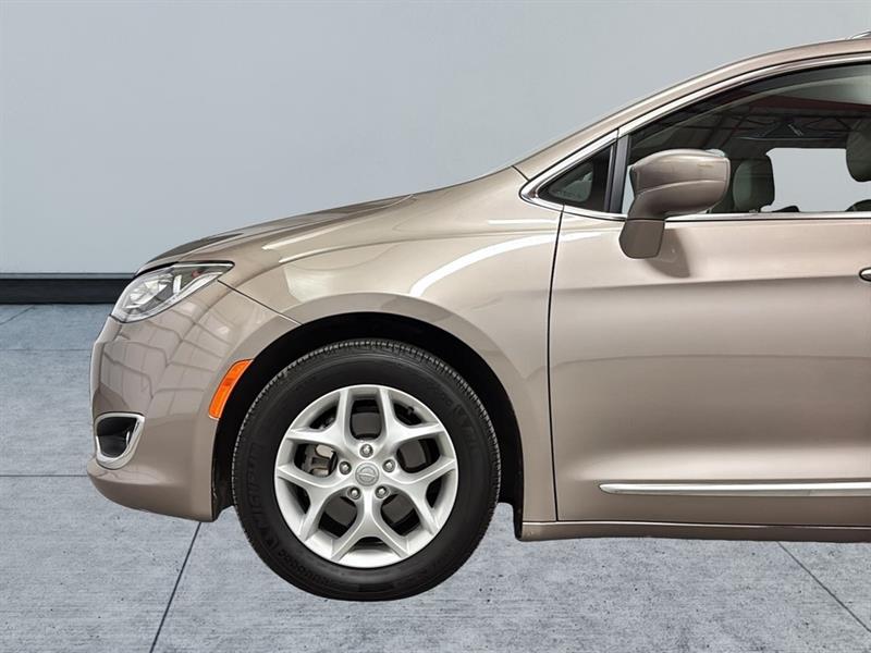 chrysler Pacifica 2018 - 6