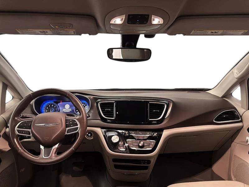 chrysler Pacifica 2018 - 27