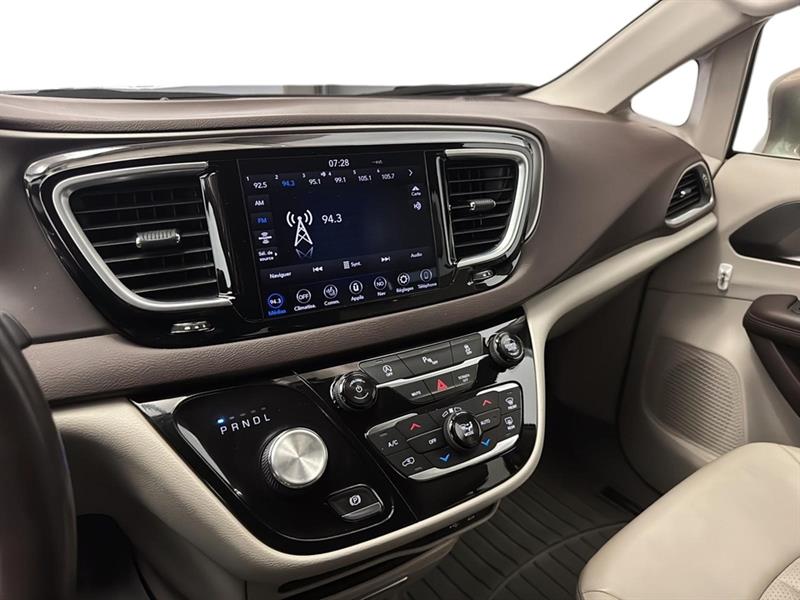 chrysler Pacifica 2018 - 33