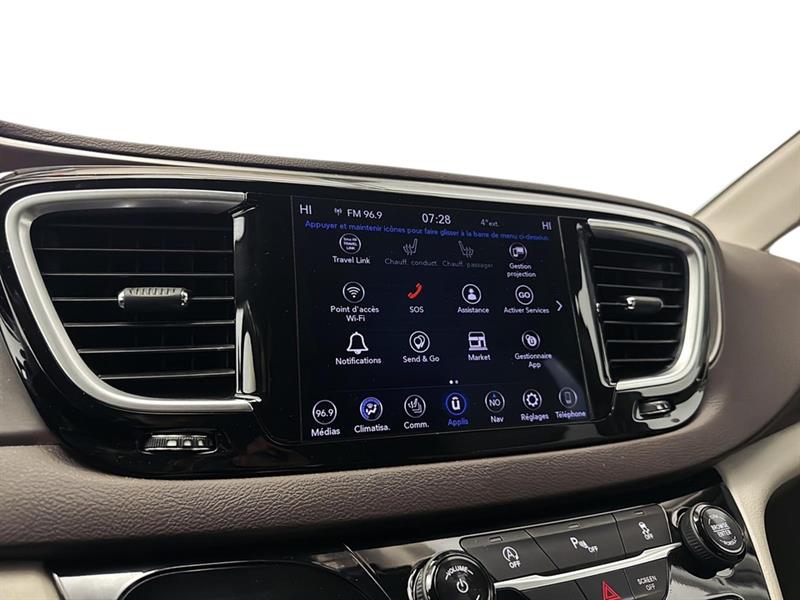 chrysler Pacifica 2018 - 37