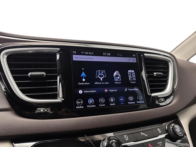 chrysler Pacifica 2018 - 39