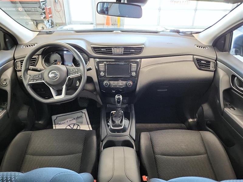 nissan Qashqai 2020 - 11