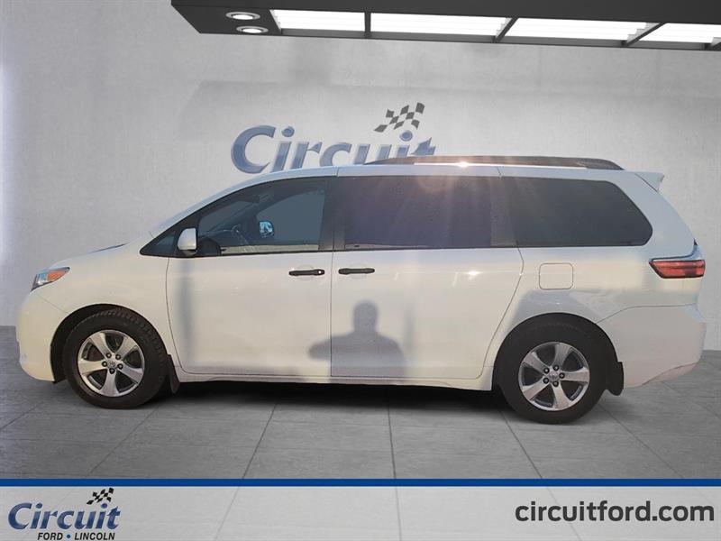 toyota Sienna 2017 - 7