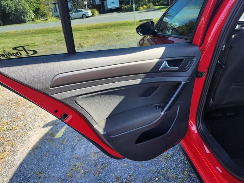 volkswagen Golf GTI 2018 - 18