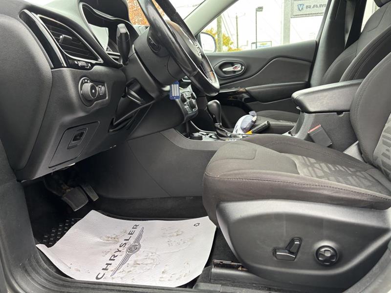 jeep Cherokee 2019 - 17