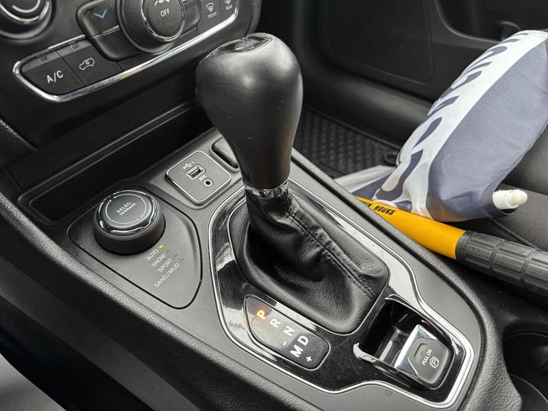 jeep Cherokee 2019 - 25