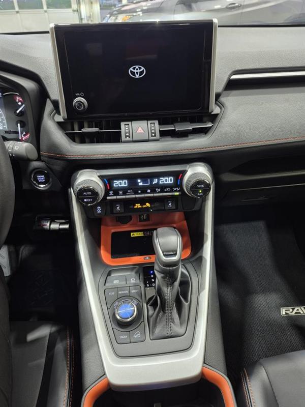 toyota RAV4 2023 - 18