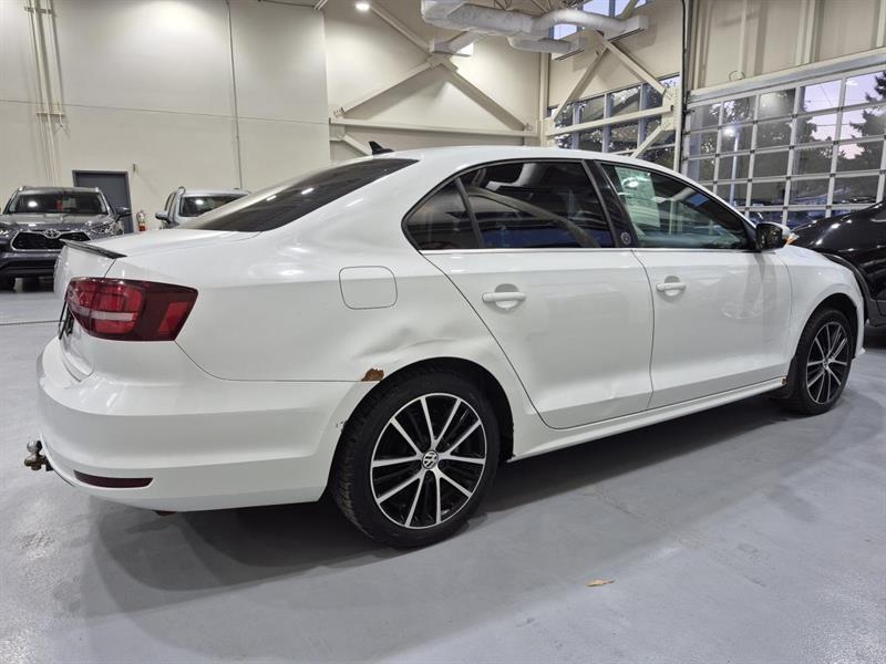 volkswagen Jetta 2017 - 4