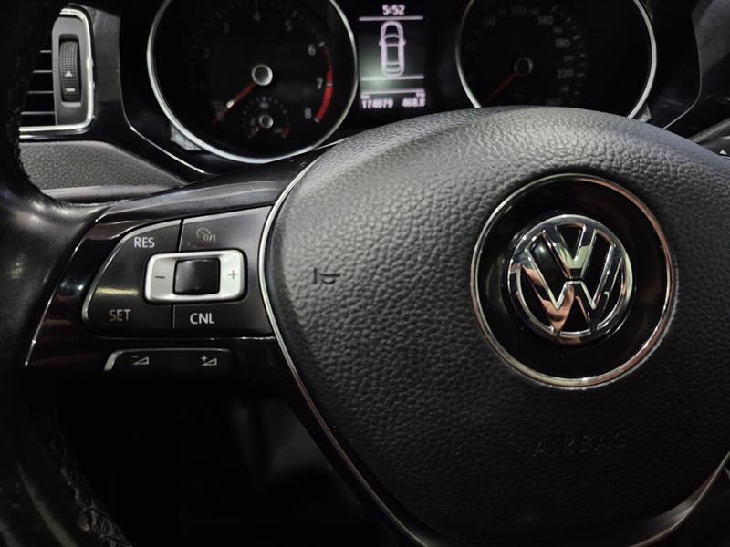 volkswagen Jetta 2017 - 10