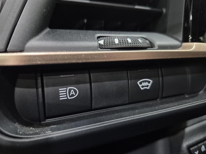 toyota Crown 2023 - 16