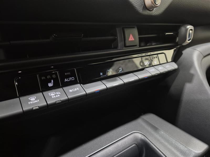 toyota Crown 2023 - 20