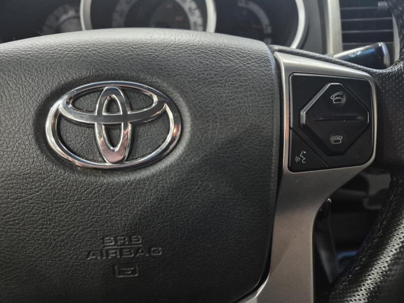 toyota Tacoma 2015 - 9