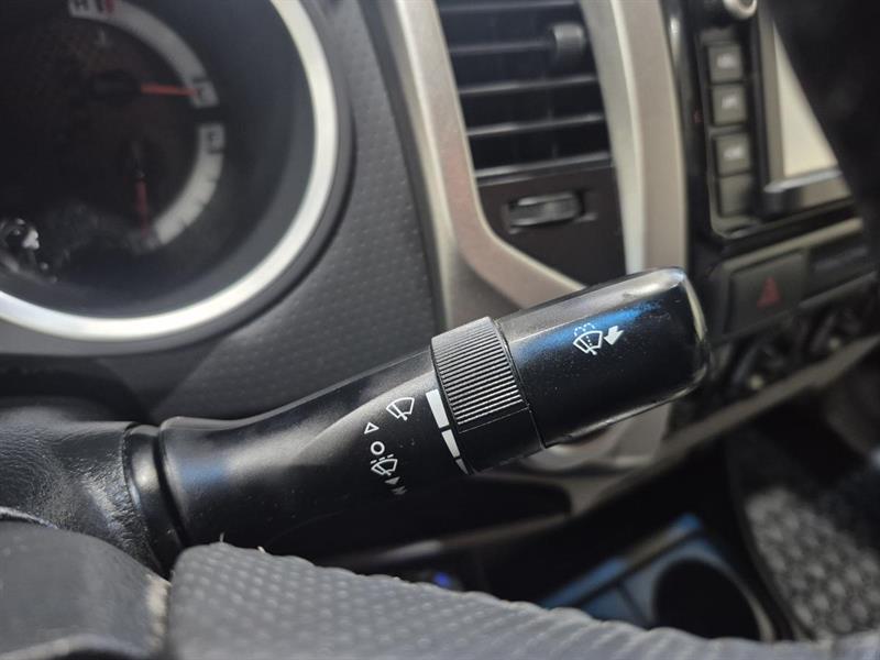 toyota Tacoma 2015 - 12