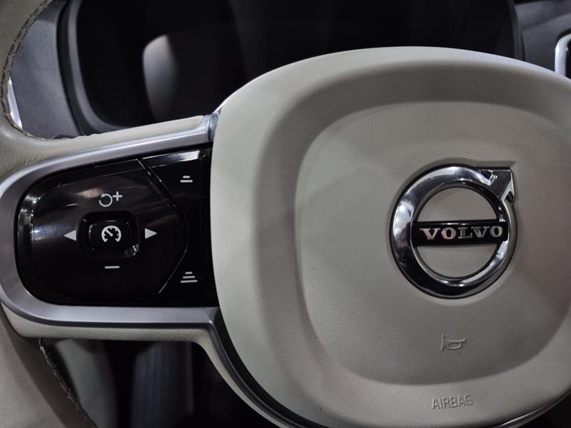 volvo XC90 2020 - 10