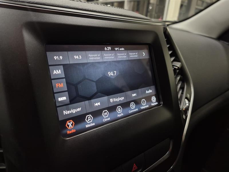 jeep Cherokee 2019 - 17