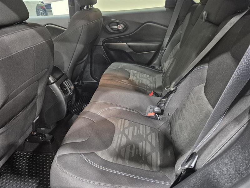 jeep Cherokee 2019 - 19