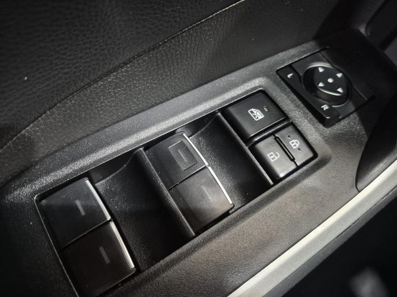 toyota RAV4 2023 - 9