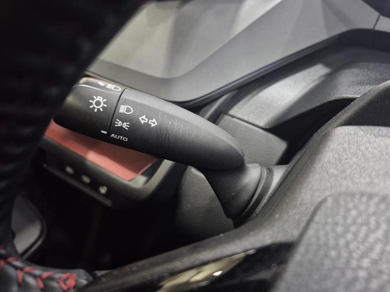 toyota Prius Prime 2023 - 12