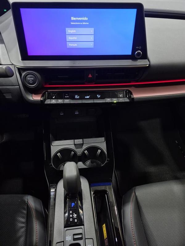 toyota Prius Prime 2023 - 17