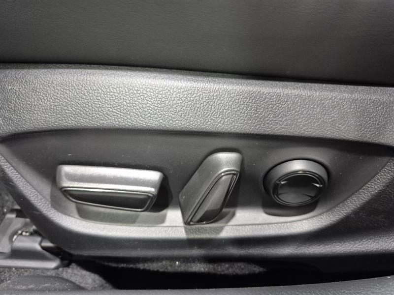 toyota Prius Prime 2023 - 24