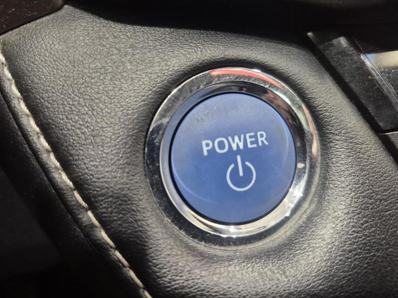 toyota RAV4 Hybrid 2017 - 16