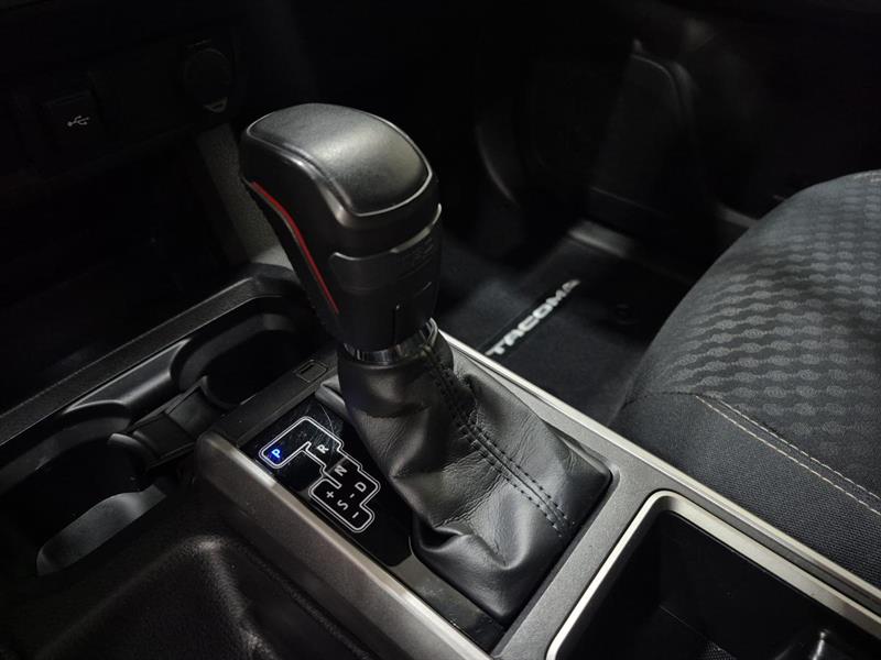 toyota Tacoma 2023 - 18